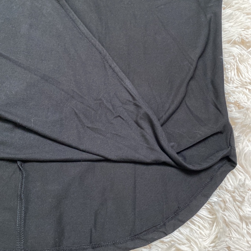 E.C. Front Wrap Top 💗 Black - Picture 9 of 11